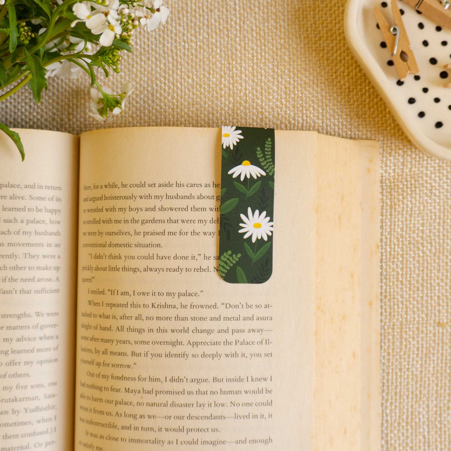 Set of 4 Floral Magnetic Bookmarks