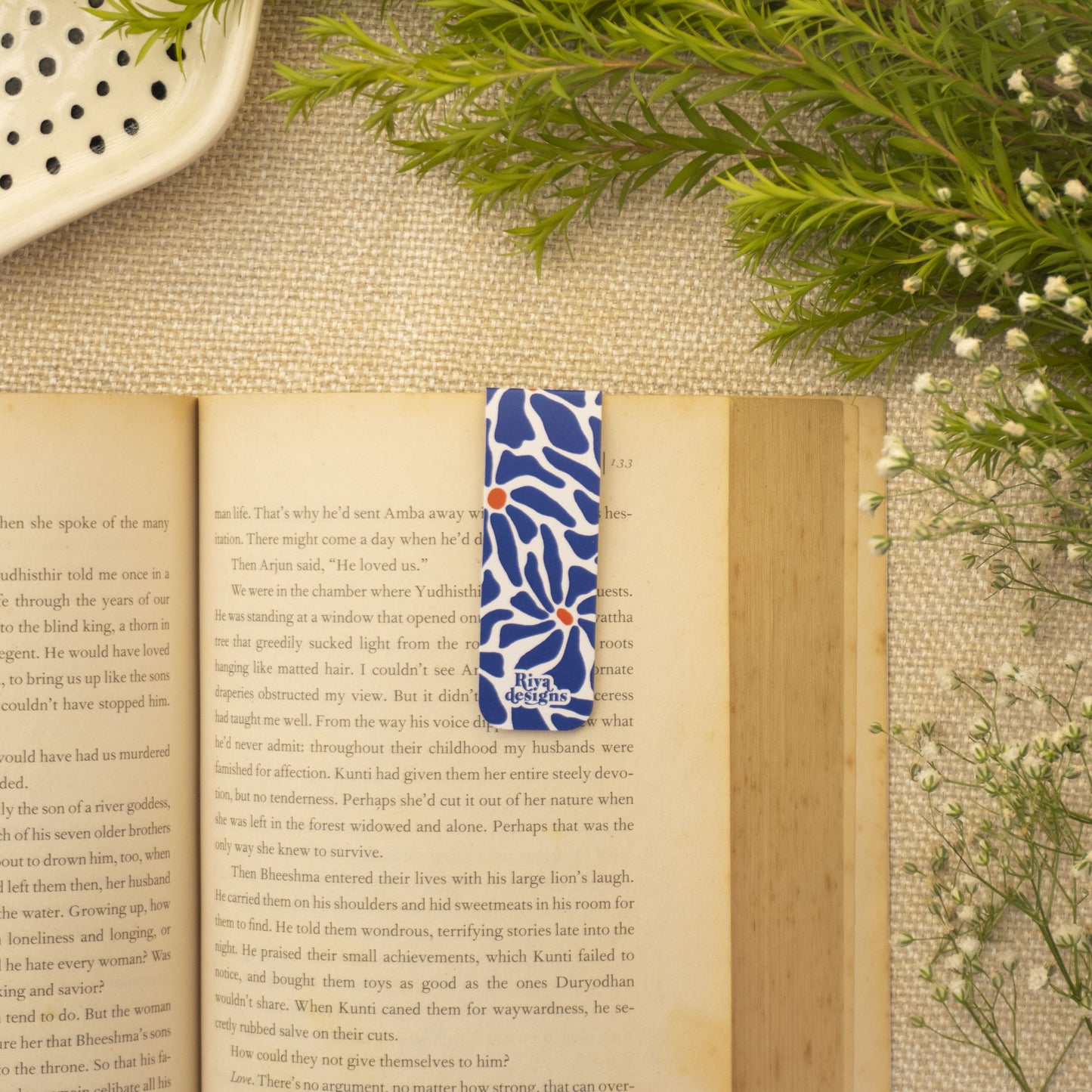 Indigo Blooms Magnetic Bookmark
