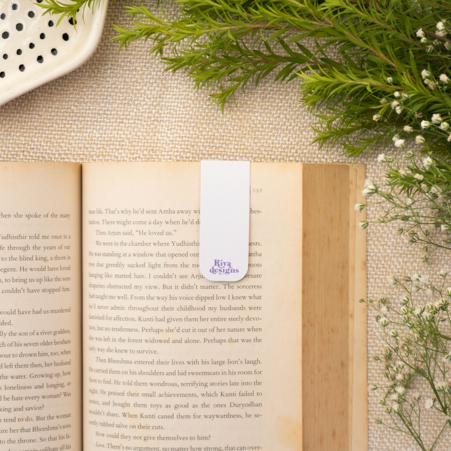 Keep Reading Magnetic Bookmark